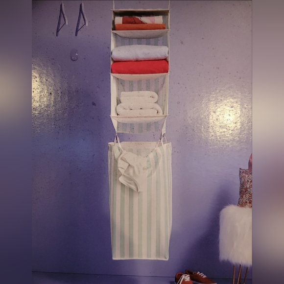 3-shelf hanging closet organizer - Picture 2 of 3